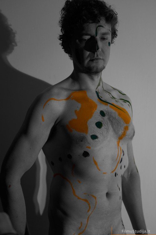 Niu fotosesija. Nuogas kÅ«nas, aktas, erotika