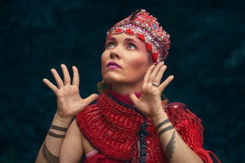 Raudona karalienÄ fotosesija